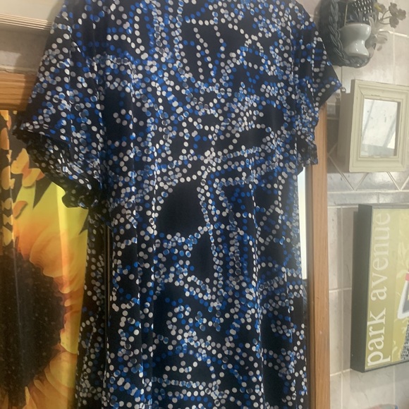 George dress - Picture 9 of 10